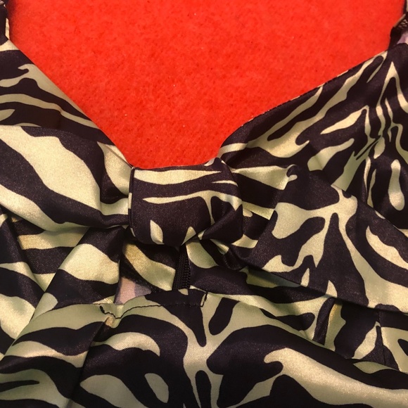 Green & black animal print mini dress made in UK NWT - Picture 6 of 11